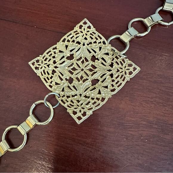 Gold Textured Metal Belt Square Filigree Link Chain Boho Bohemian 90s Y2K - Picture 7 of 8